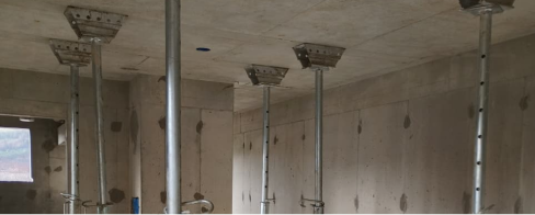 Escoras metálicas aplicadas em obra